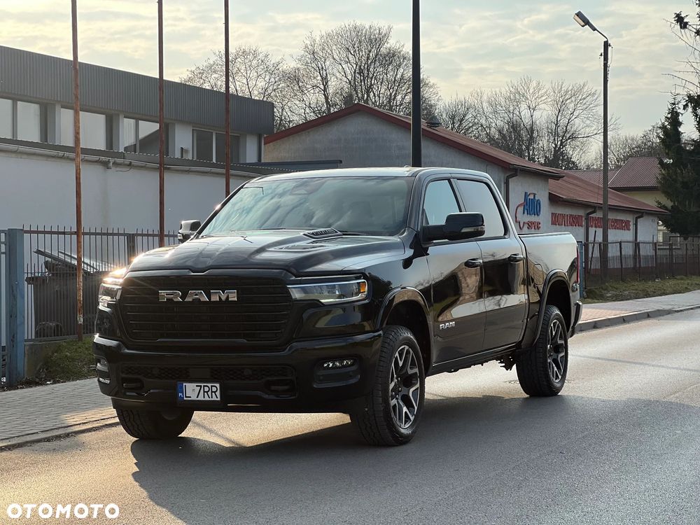 RAM 1500 Laramie Sport - 1