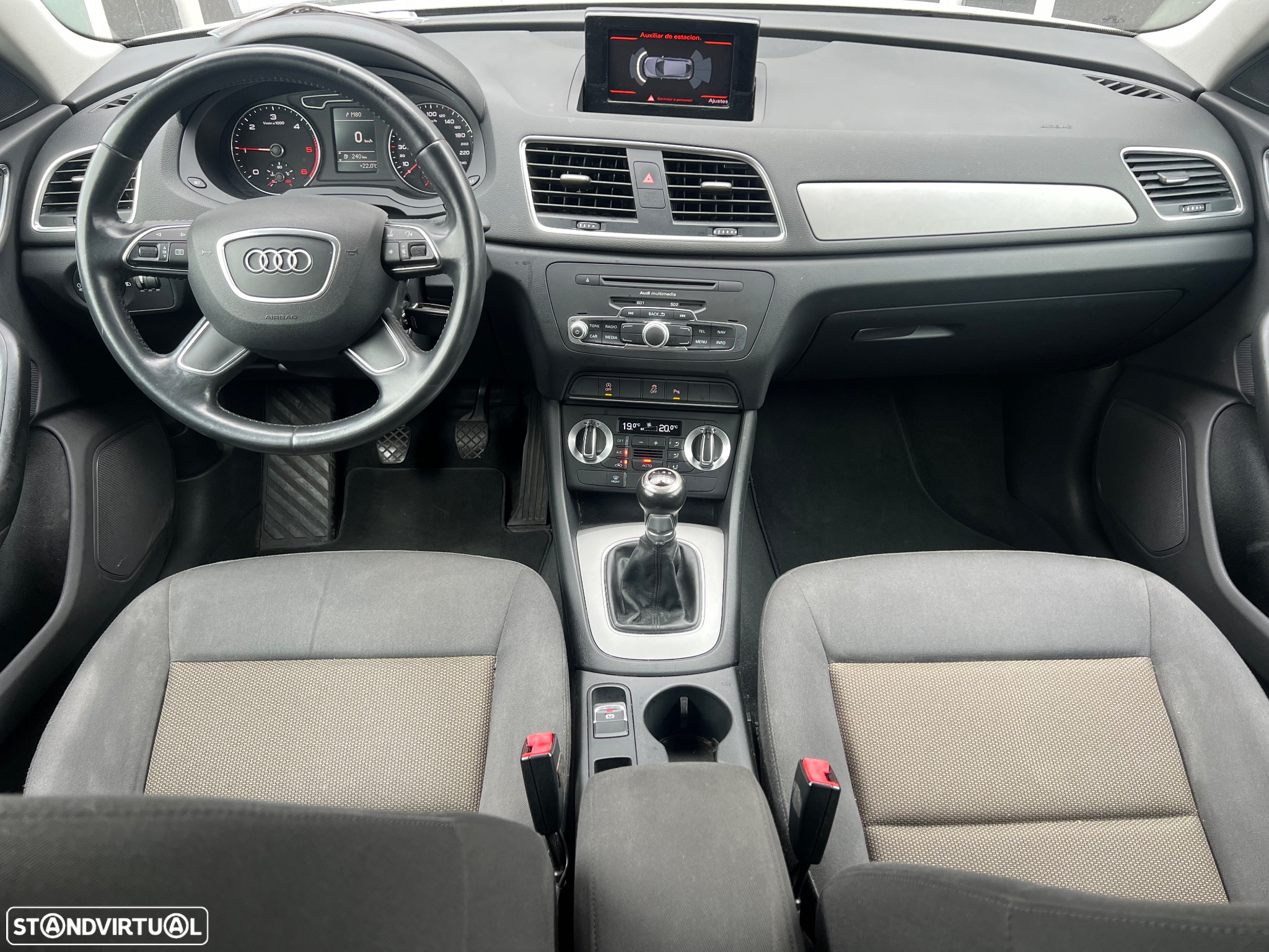 Audi Q3 2.0 TDI - 10