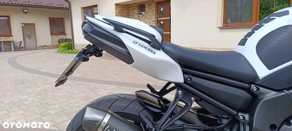 Yamaha FZ8 - 23