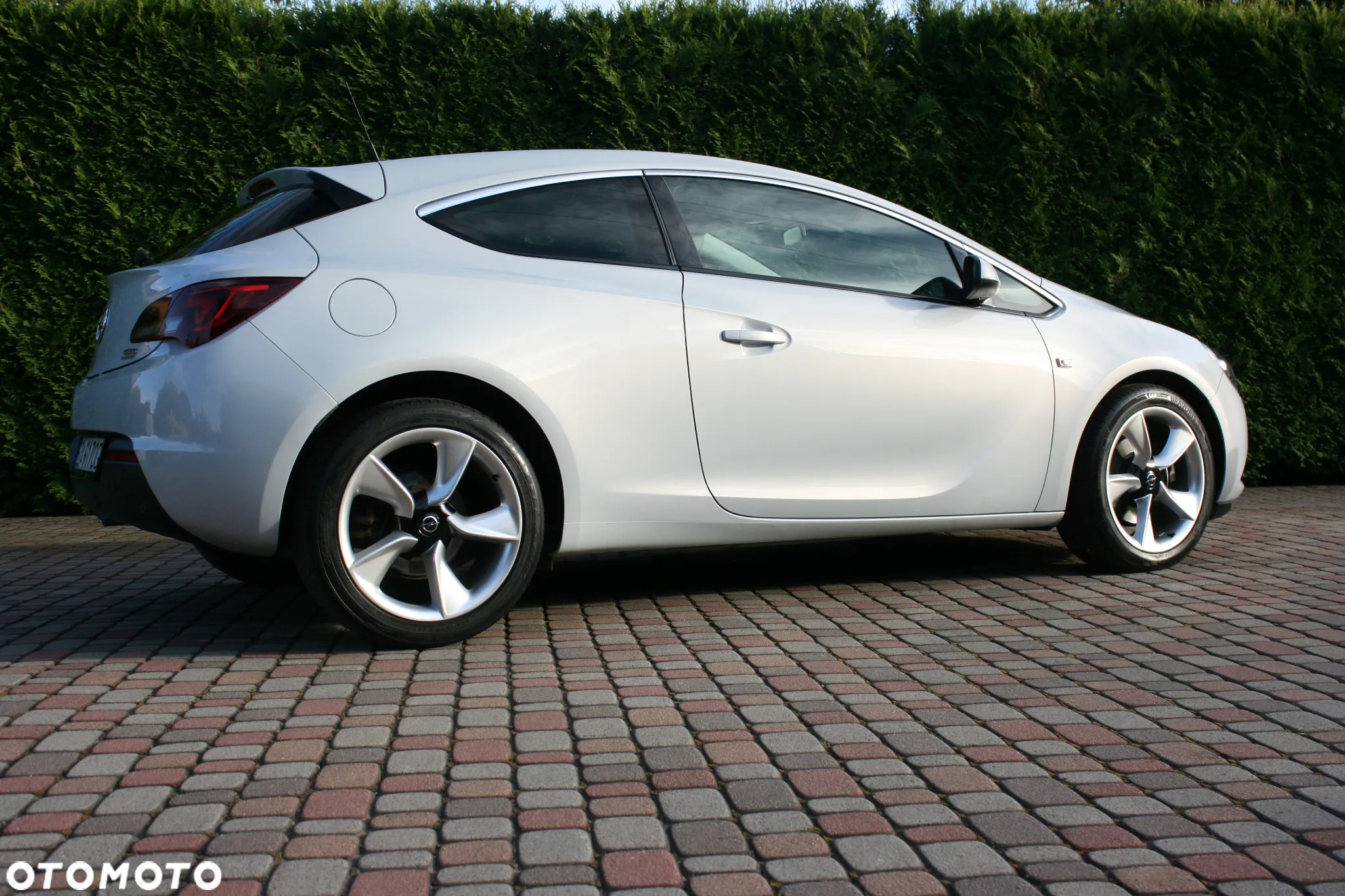 Opel Astra GTC 1.4 Turbo ecoFLEX Start/Stop - 17