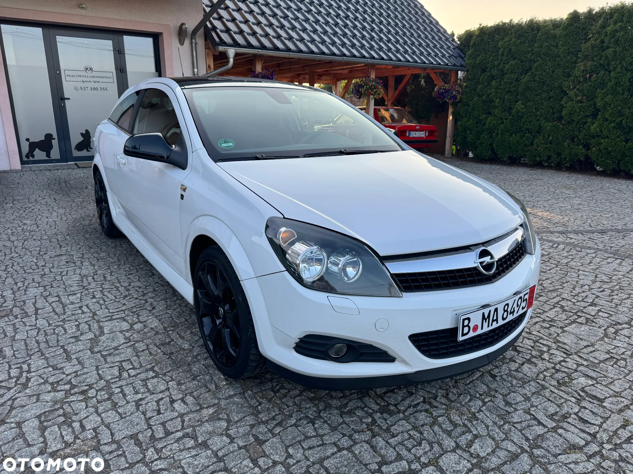 Opel Astra GTC 1.8 Edition 111 Jahre - 3