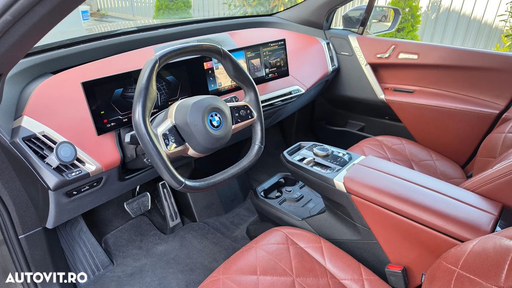 BMW iX - 2