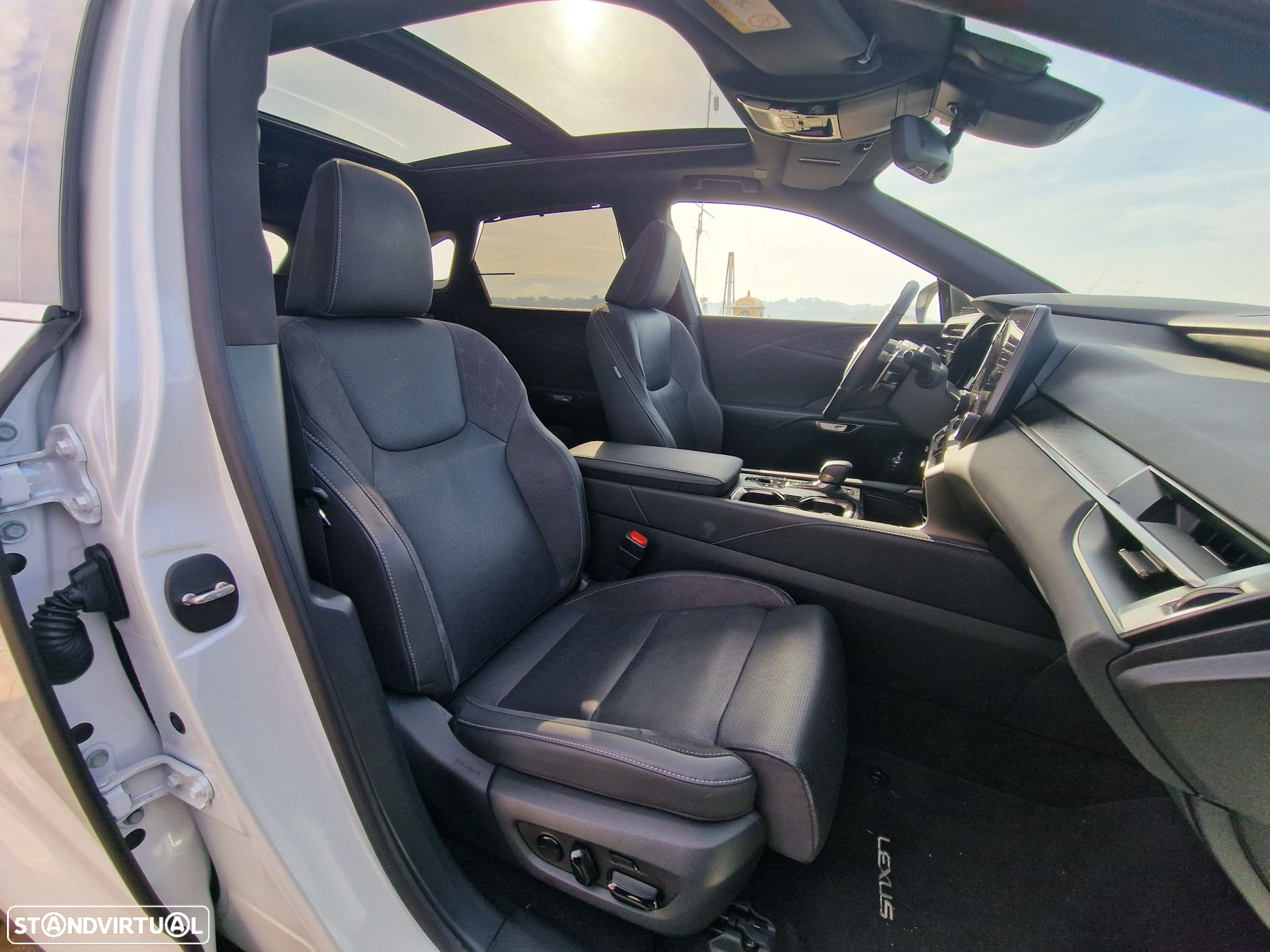 Lexus RX 450h - 14