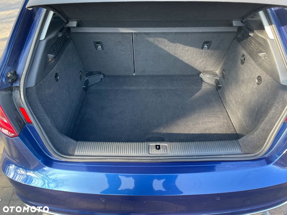 Audi A3 Sportback 2.0 TDI Ambiente - 10