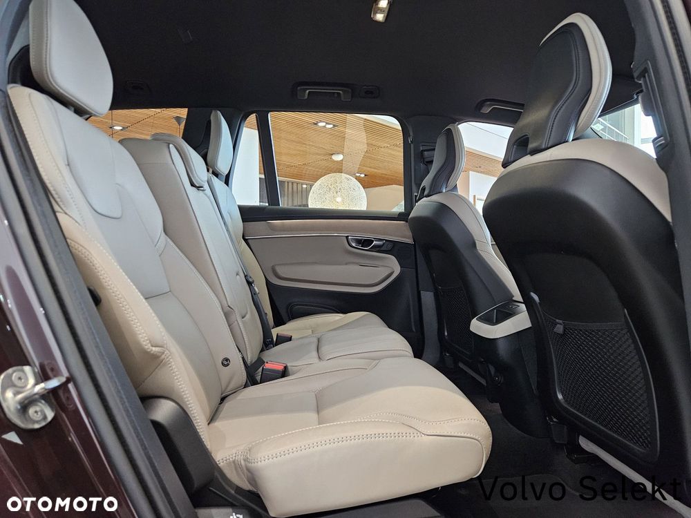 Volvo XC 90 - 33