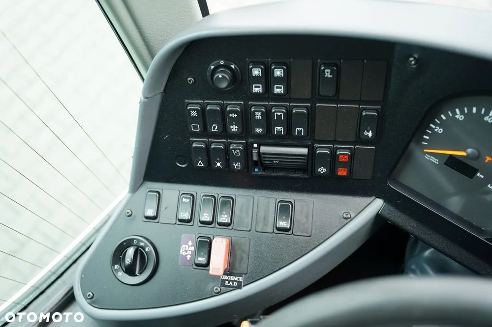 Mercedes-Benz TOURISMO RHD-M-2A / EURO 6 / 59 MIEJSC / SPROWADZONY / - 30