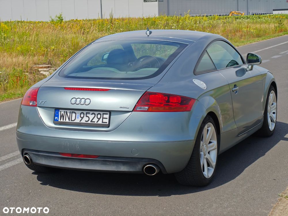 Audi TT Coupé 3.2 quattro DSG - 4