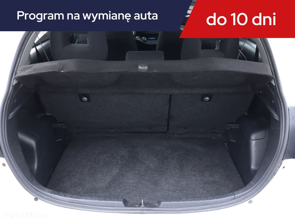 Toyota Yaris - 15