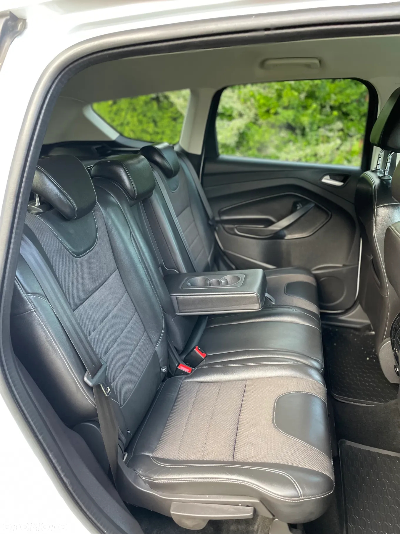 Ford Kuga 2.0 TDCi Trend - 9