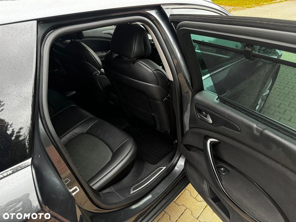 Citroën C5 Tourer BlueHDi 180 S&S EAT6 Exclusive - 23