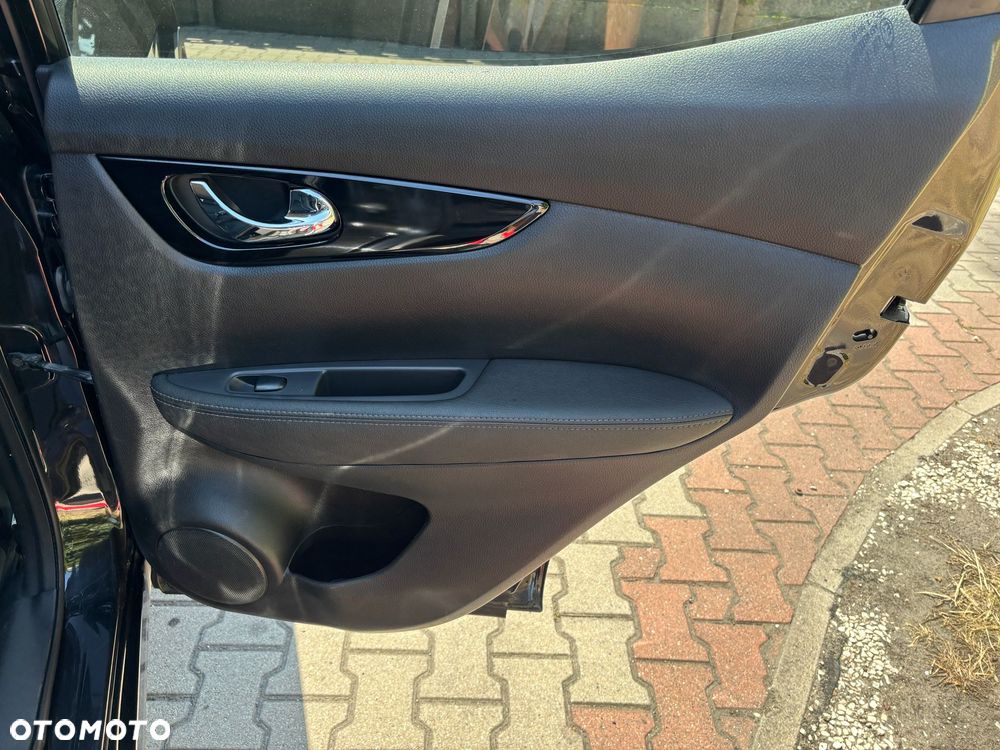 Nissan Qashqai 1.5 dCi Tekna - 22