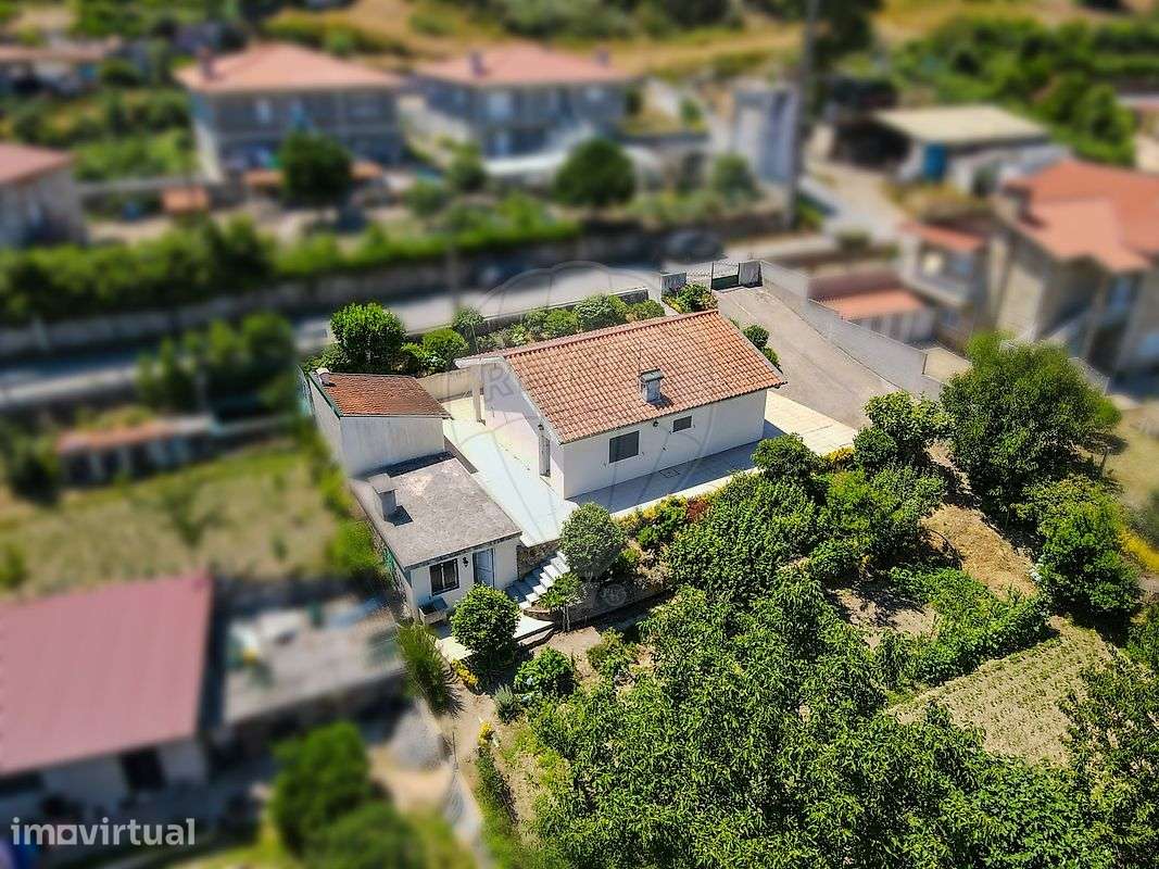 Moradia T2 para venda - Grande imagem: 3/40