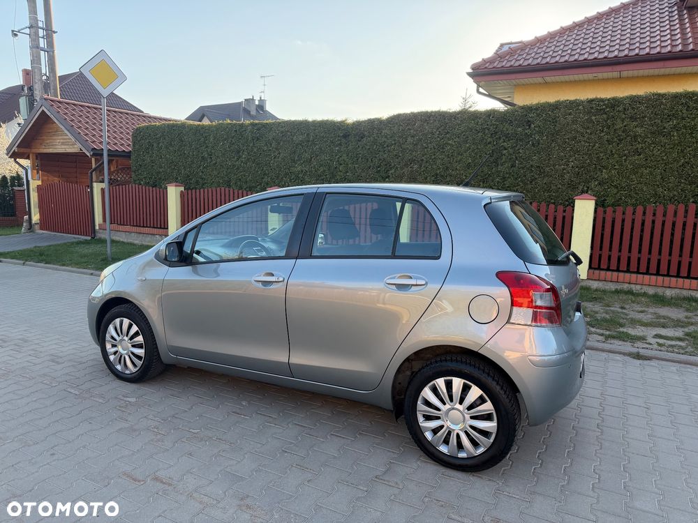 Toyota Yaris 1.33 Luna Start - 18