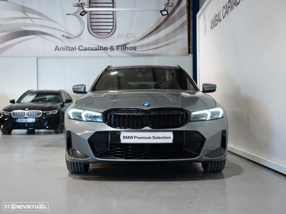 BMW 330 e Pack Desportivo M Pro Auto - 4