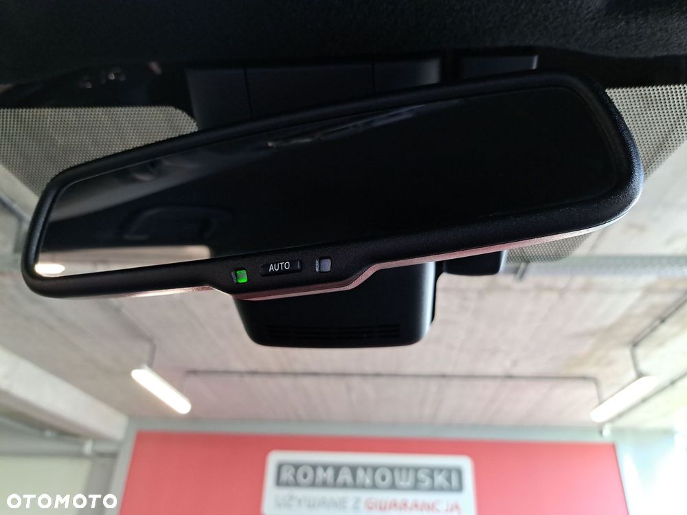 Toyota Yaris Cross Hybrid 1.5 Comfort - 31