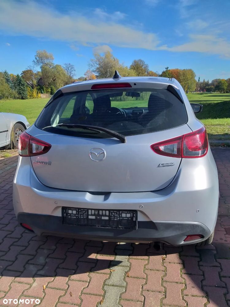 Mazda 2 - 3