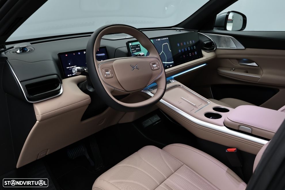 Xpeng G9 93.1 kWh Long Range+Gancho de Reboque - 26