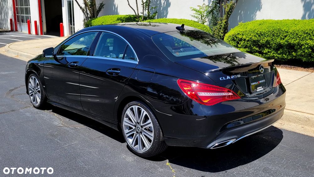 Mercedes-Benz CLA 250 4Matic 8G-DCT Edition AMG Line - 4