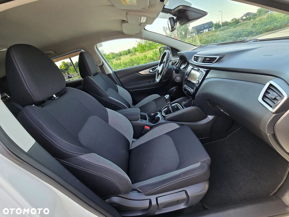 Nissan Qashqai 1.6 dCi 4x4 360 S&S - 14