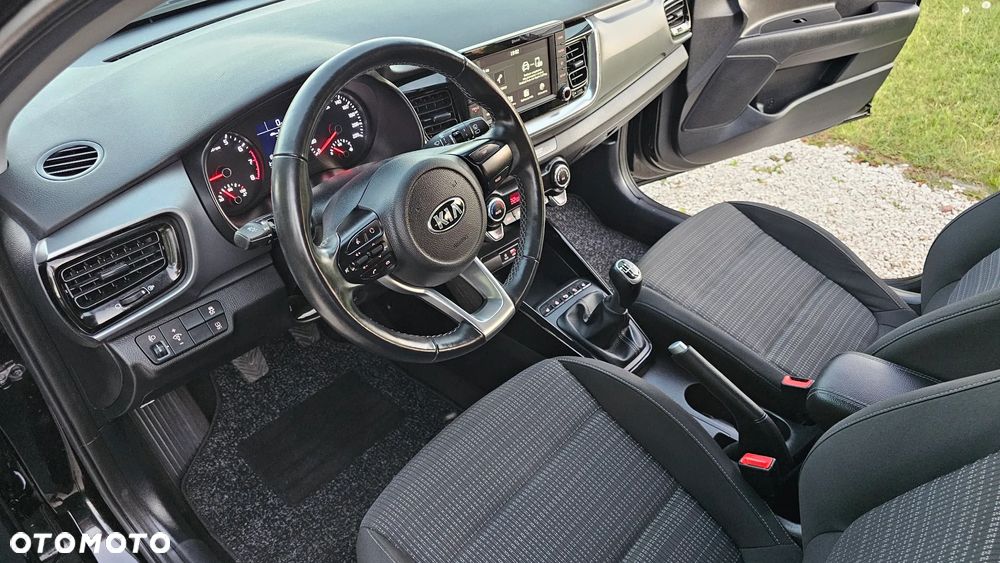 Kia Stonic 1.0 T-GDI L - 12
