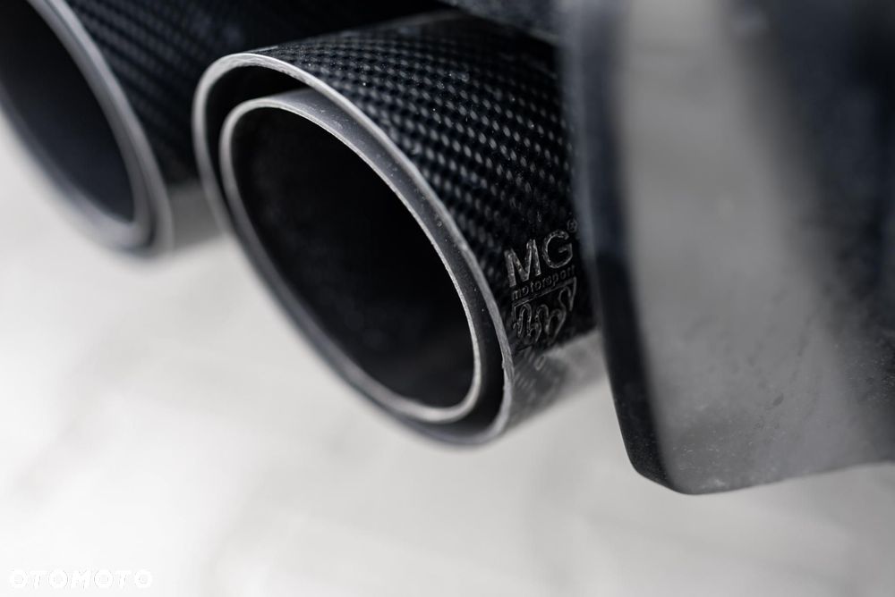 BMW M4 Competition M xDrive sport - 37