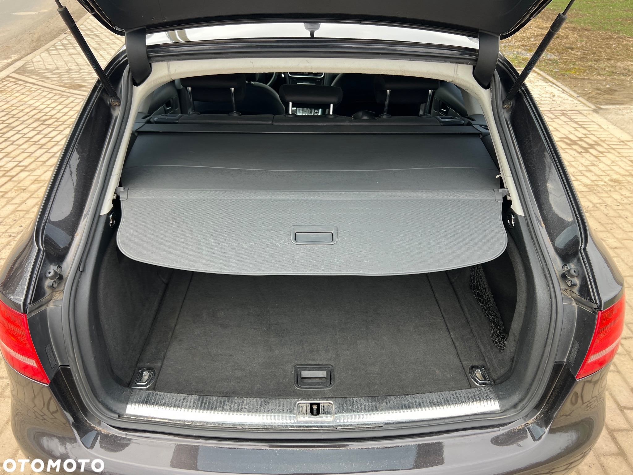 Audi A4 Avant 2.0 TDI DPF multitronic Attraction - 22