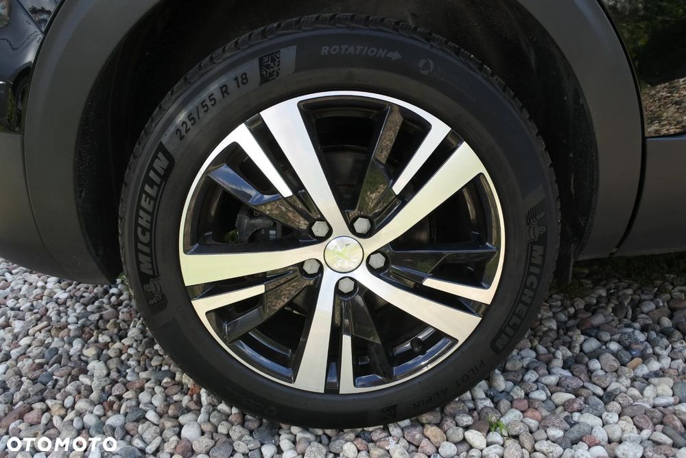 Peugeot 5008 PureTech 130 EAT8 Stop & Start Allure Pack - 33