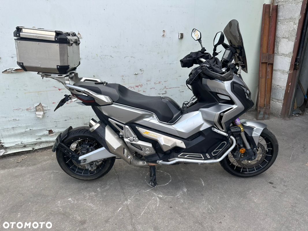 Honda X-ADV - 1