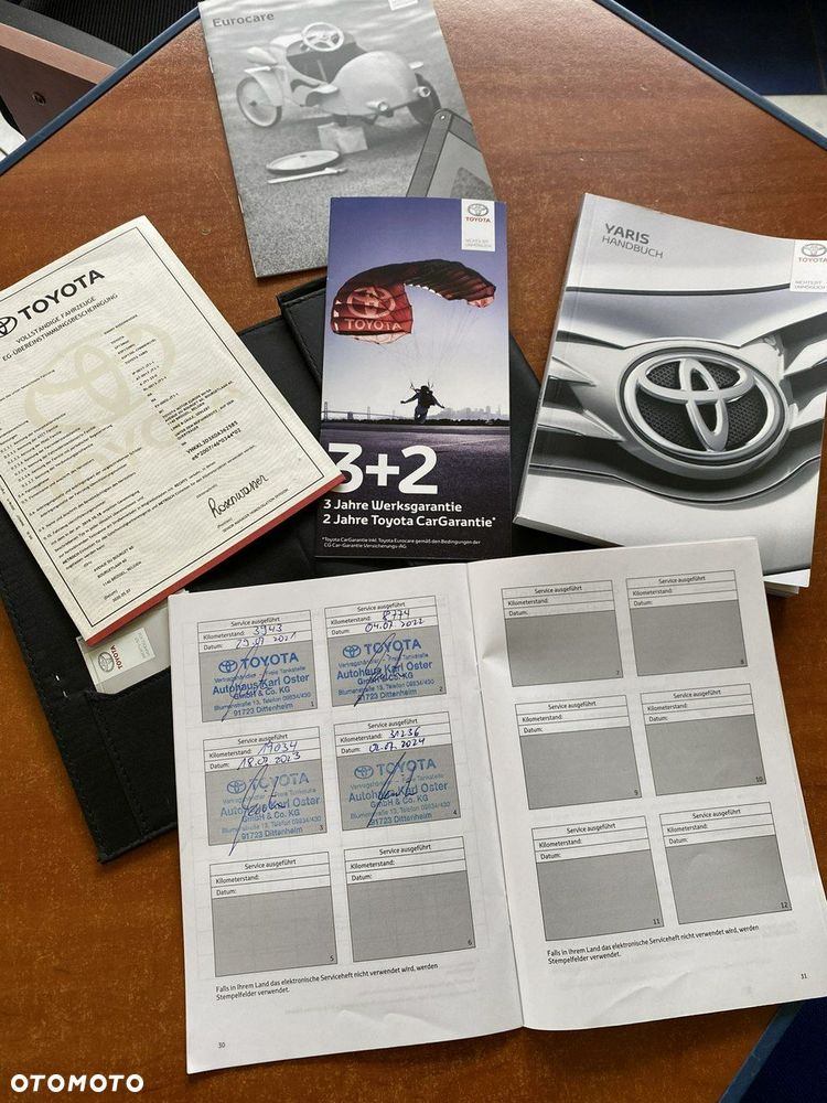 Toyota Yaris - 27
