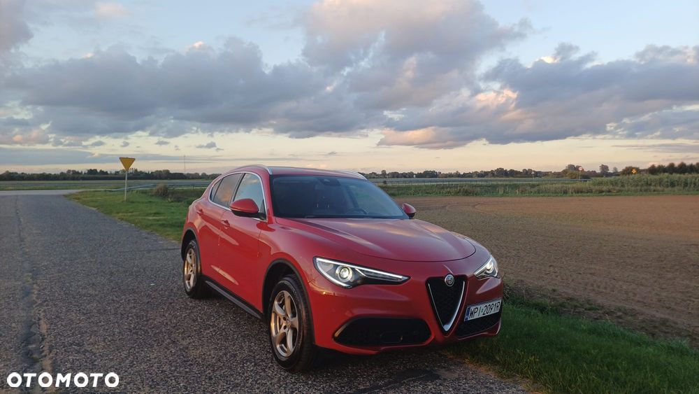 Alfa Romeo Stelvio - 24