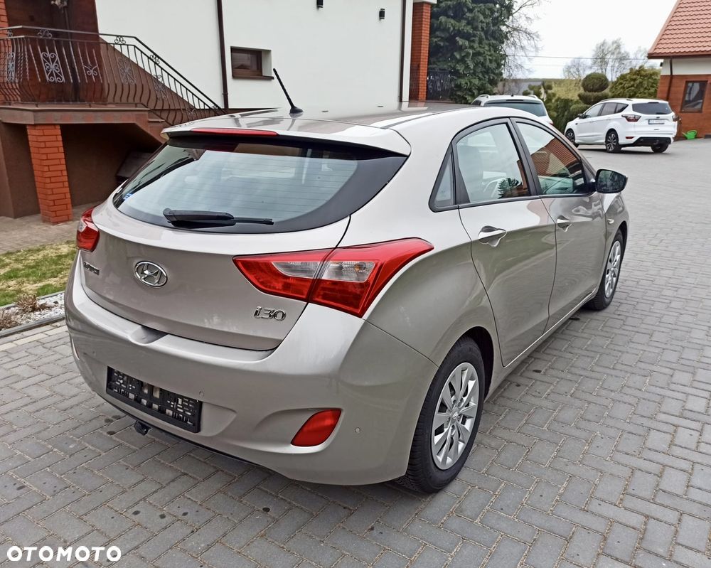 Hyundai i30 1.6 CRDi Comfort - 7