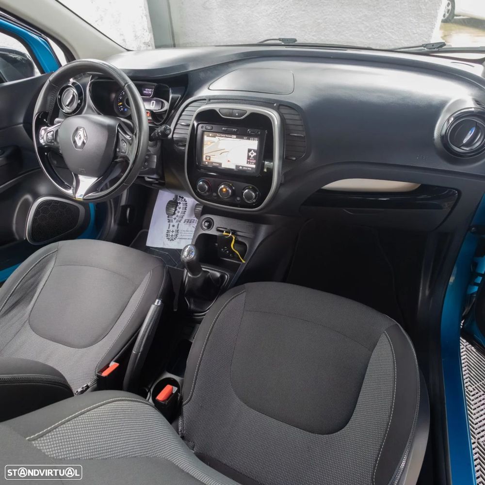 Renault Captur - 12