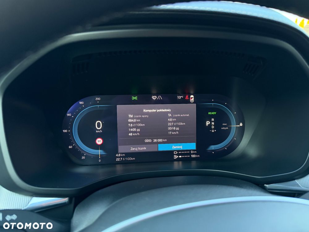 Volvo XC 60 T6 Plug-In Hybrid AWD Ultra Dark - 19