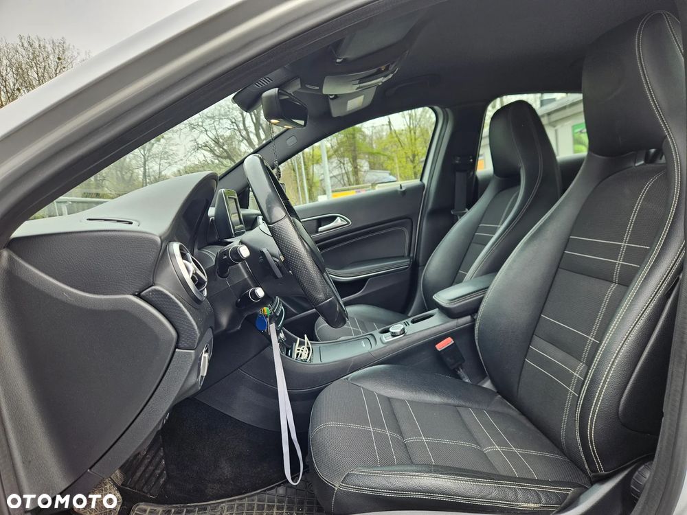 Mercedes-Benz Klasa A 180 d 7G-DCT - 9