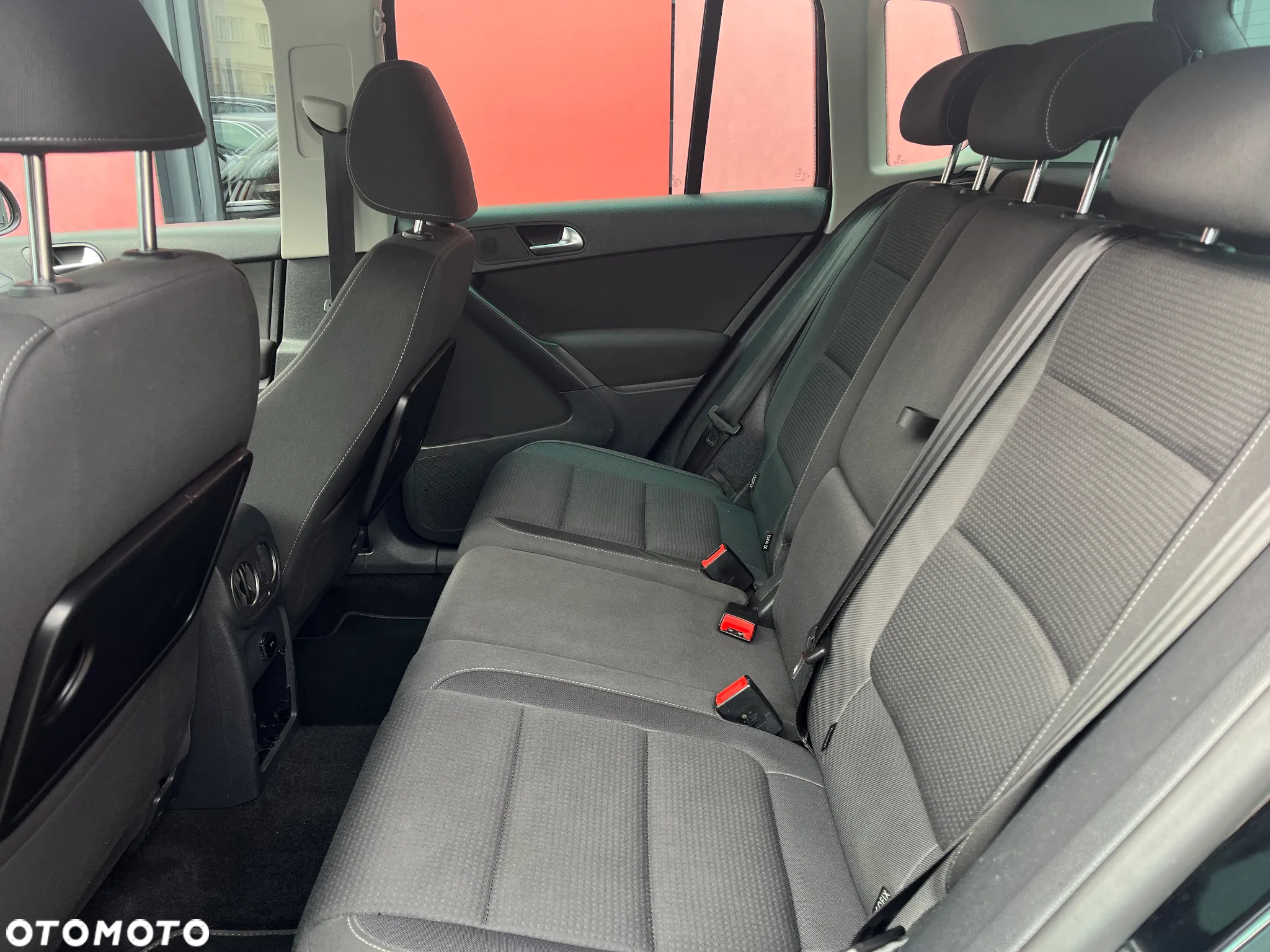 Volkswagen Tiguan 1.4 TSI BlueMotion Technology Exclusive - 12