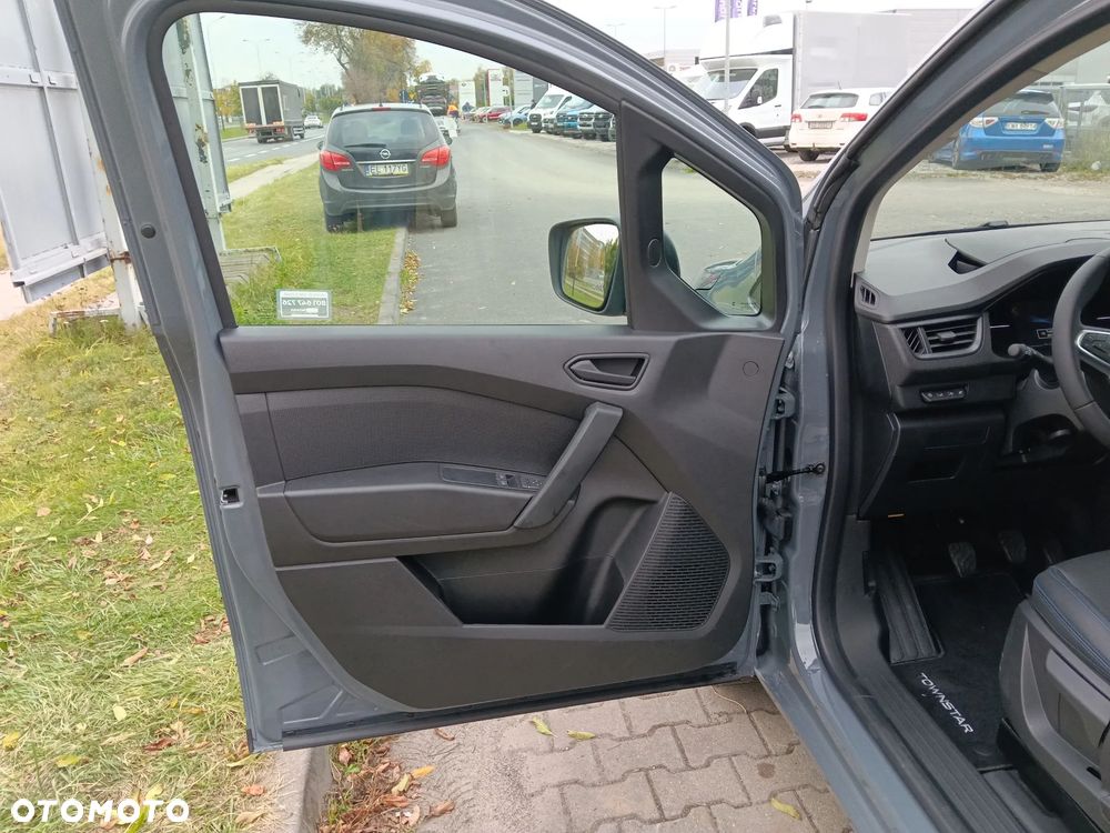 Nissan Townstar - 11