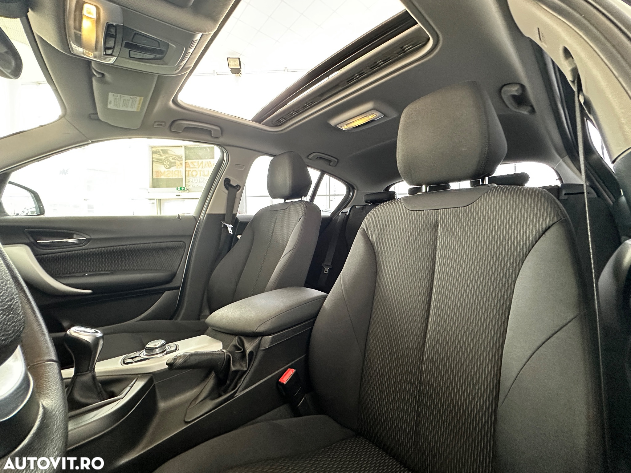 BMW Seria 1 118i - 8