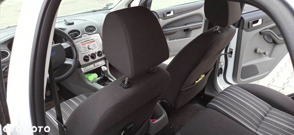 Ford Focus 1.6 TDCi Trend DPF - 28