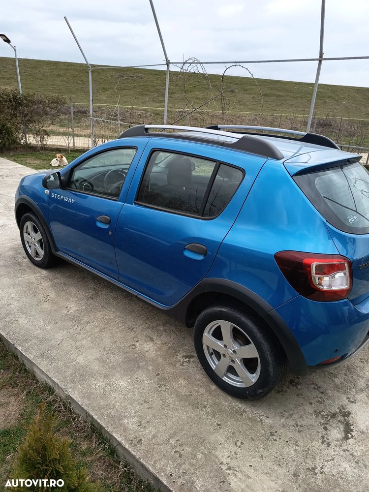 Dacia Sandero Stepway TCe 90 (S&S) Celebration - 11