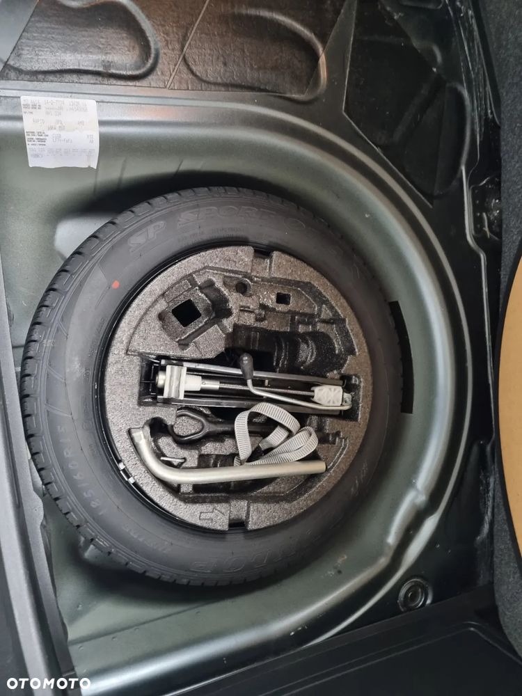 Skoda RAPID 1.4 TDI Ambition - 36