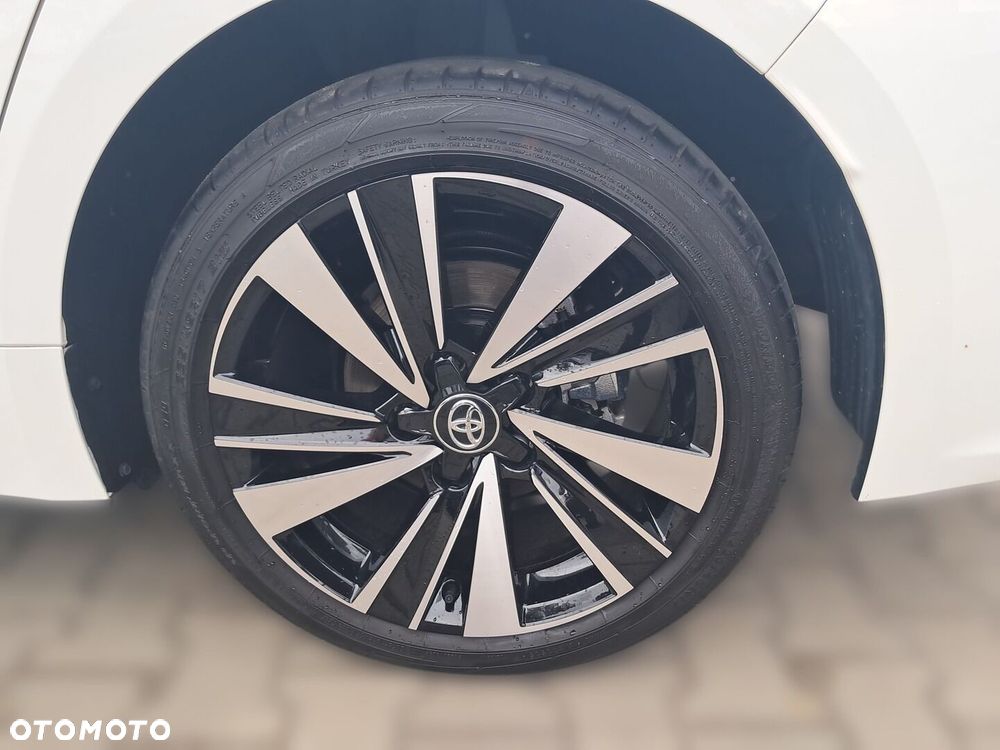 Toyota Corolla 1.8 Hybrid Style - 11