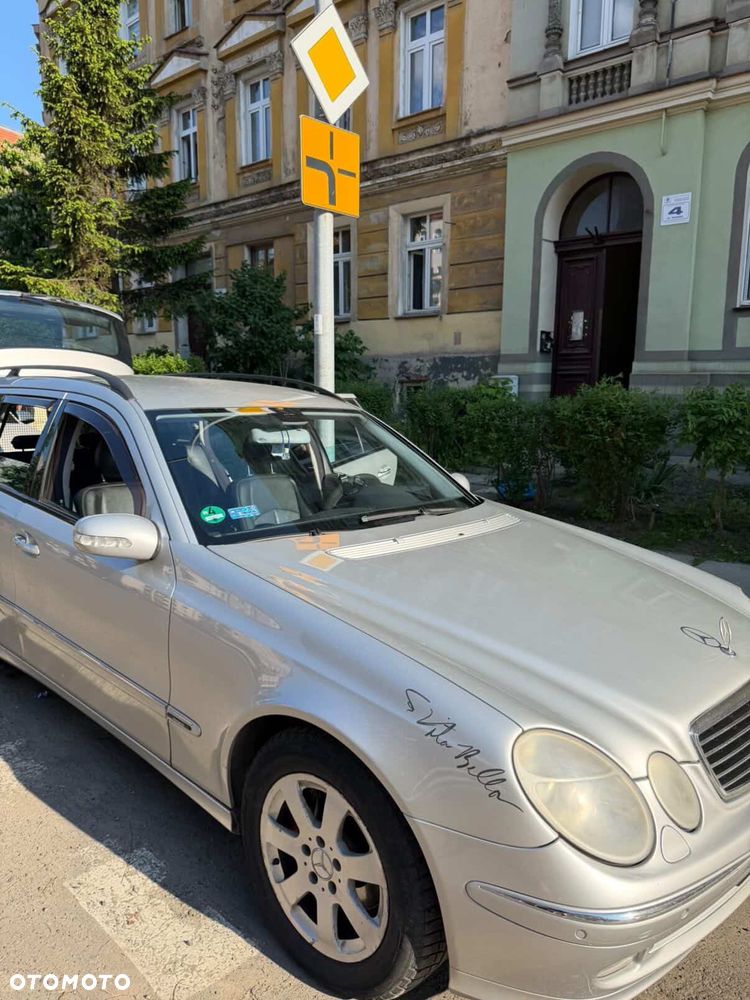Mercedes-Benz Klasa E - 3