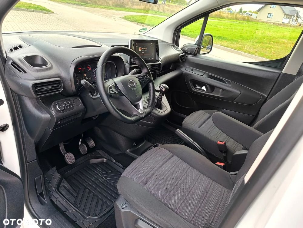 Opel Combo - 12
