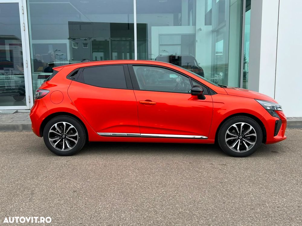 Renault Clio V TCe 90 CVT Techno - 3