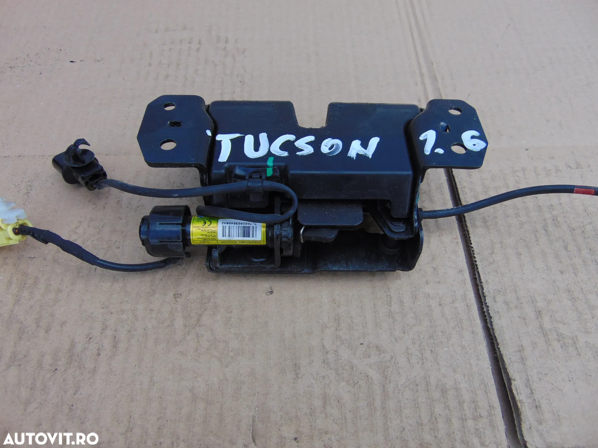 Broasca capota Hyundai Tucson 2014-2020 broasca cu capsa pirotehnica - 3