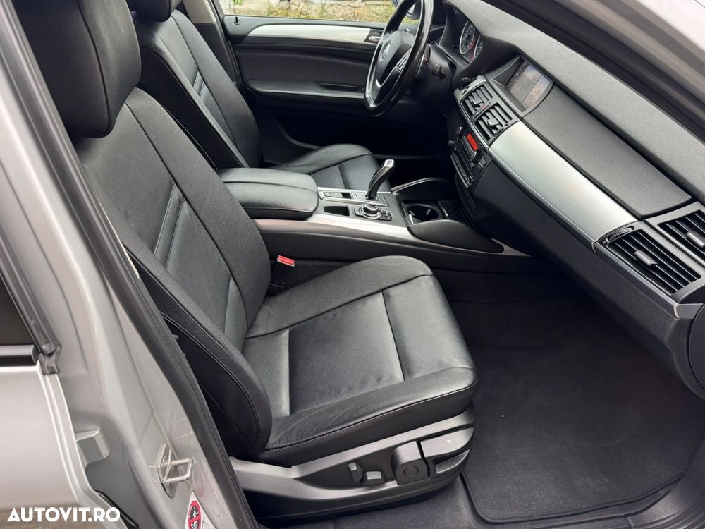 BMW X6 xDrive30d - 16