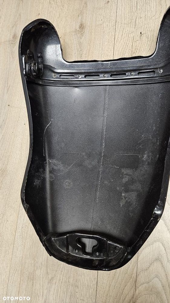 Atrapa nakładka na bak zbiornik Yamaha V-Max 1200 - 11