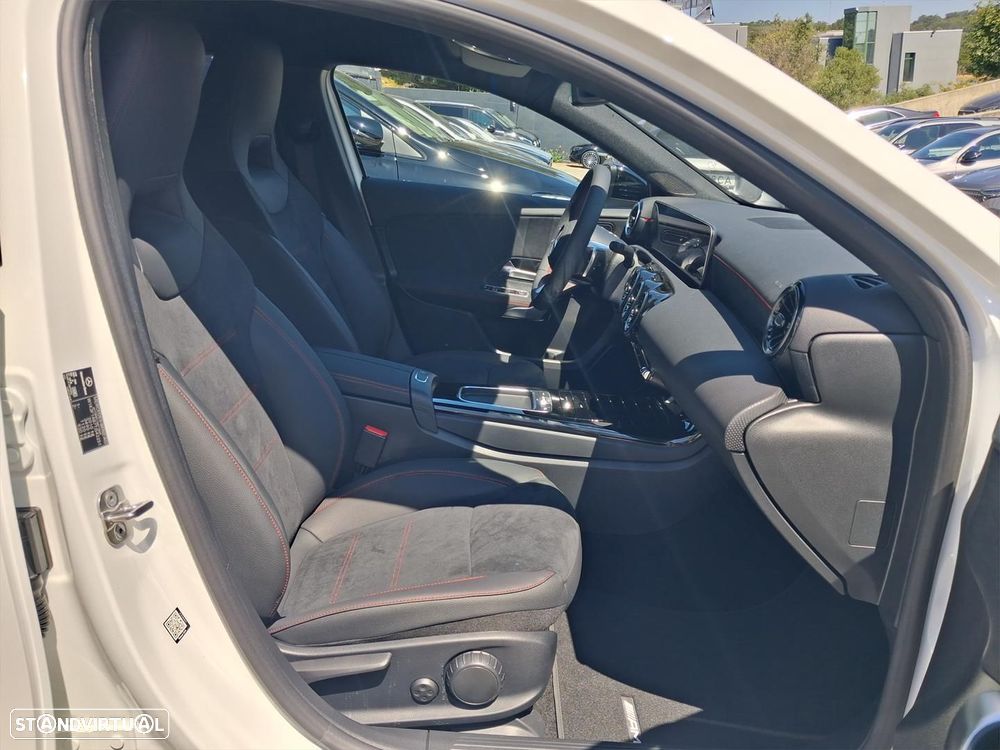 Mercedes-Benz A 180 - 13