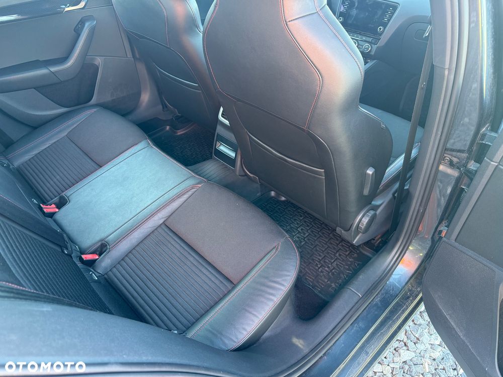 Skoda Octavia 2.0 TDI RS - 23