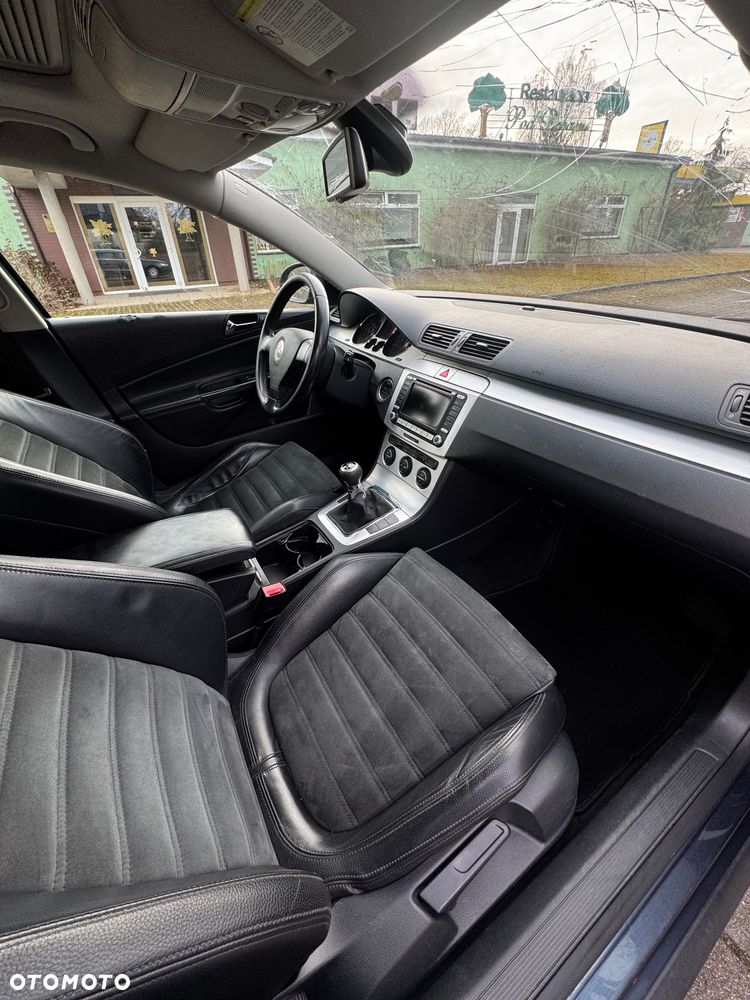 Volkswagen Passat 2.0 TDI DPF Individual - 6